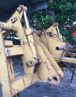 ขายชุดตัก_ยก_หนีบไม้ KOMATSU เก่าญี่ปุ่น_35,000฿ T.0894071471 ขายชุดตัก_ยก_หนีบไม้ KOMATSU เก่าญี่ปุ่น_35,000฿ T.0894071471