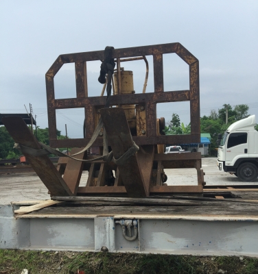 ขายชุดตัก_ยก_หนีบไม้ KOMATSU เก่าญี่ปุ่น_35,000฿ T.0894071471 ขายชุดตัก_ยก_หนีบไม้ KOMATSU เก่าญี่ปุ่น_35,000฿ T.0894071471