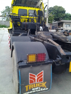 ขายสิบล้อหัวลากร็อคกี้ 2 เพลา ขายสิบล้อหัวลากร็อคกี้ 2 เพลา