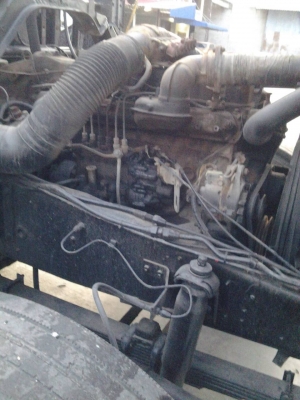 ขายสิบล้อหัวลากร็อคกี้ 2 เพลา ขายสิบล้อหัวลากร็อคกี้ 2 เพลา