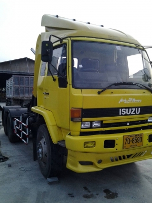 ขายสิบล้อหัวลากร็อคกี้ 2 เพลา ขายสิบล้อหัวลากร็อคกี้ 2 เพลา