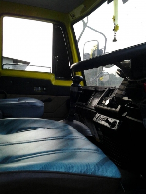 ขายสิบล้อหัวลากร็อคกี้ 2 เพลา ขายสิบล้อหัวลากร็อคกี้ 2 เพลา