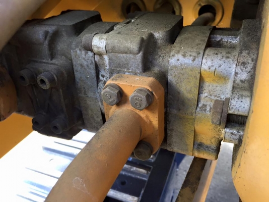 รถขุด KOMATSU PC20-6 นำเข้า มือสองญี่ปุ่น