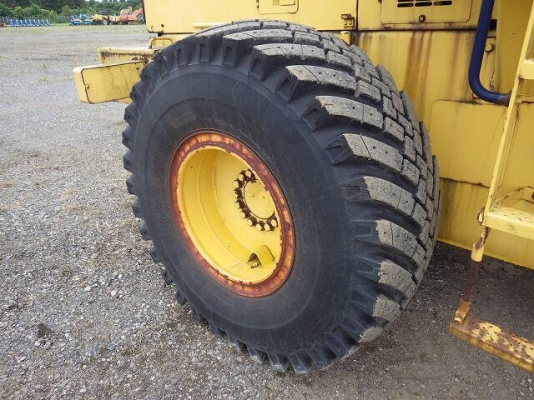 ถึงไทยแล้วครับ KOMATSU WA300-1 ซีเรียล 30,000กว่า ญี่ปุ่นแท้ โทร.090-986-2521 อ๊อบ