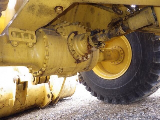 ถึงไทยแล้วครับ KOMATSU WA300-1 ซีเรียล 30,000กว่า ญี่ปุ่นแท้ โทร.090-986-2521 อ๊อบ