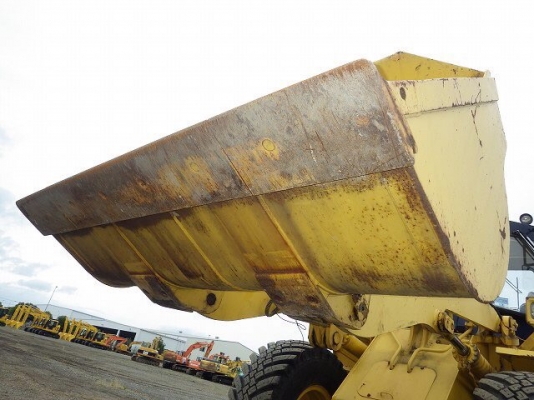 ถึงไทยแล้วครับ KOMATSU WA300-1 ซีเรียล 30,000กว่า ญี่ปุ่นแท้ โทร.090-986-2521 อ๊อบ