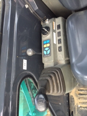 KOBELCO  SK 75 UR-3E เวอร์ชั่น YR-07 โฉมล่าสุดของรุ่นนี้ ณ ปัจจบัน นำเข้าจากญี่ปุ่น โทร.090-986-2521 อ๊อบ