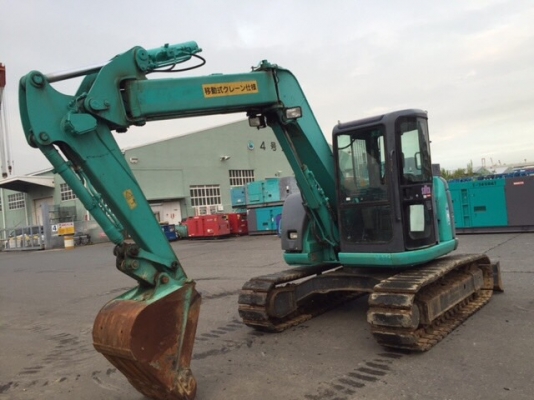 KOBELCO  SK 75 UR-3E เวอร์ชั่น YR-07 โฉมล่าสุดของรุ่นนี้ ณ ปัจจบัน นำเข้าจากญี่ปุ่น โทร.090-986-2521 อ๊อบ