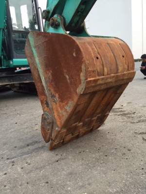 KOBELCO  SK 75 UR-3E เวอร์ชั่น YR-07 โฉมล่าสุดของรุ่นนี้ ณ ปัจจบัน นำเข้าจากญี่ปุ่น โทร.090-986-2521 อ๊อบ