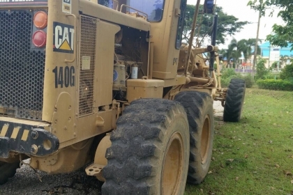 รถเกรด CATERPILLAR 140G 72Vมีลิปล็อคพร้อม (เก่านอก)USA 7000ช.มเศษเอกสารเล่มทะเบียนใช้ในไทยบ้างแล้ว รถเกรด CATERPILLAR 140G 72Vมีลิปล็อคพร้อม (เก่านอก)USA 7000ช.มเศษเอกสารเล่มทะเบียนใช้ในไทยบ้างแล้ว