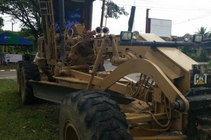 รถเกรด CATERPILLAR 140G 72Vมีลิปล็อคพร้อม (เก่านอก)USA 7000ช.มเศษเอกสารเล่มทะเบียนใช้ในไทยบ้างแล้ว