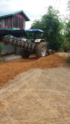 ขายด่วน รถไถFROD 6610 เสื้อลาย ไอดีโต ยางสวย เครื่องดี ปั้มแดงปั้มขาวดี อุปกรณ์ไม่มีตก อุปกรณ์ มีเท่าติดรถ รถพร้อมใช้งานเลยครับ เอกสารสัญญาซื้อขาย