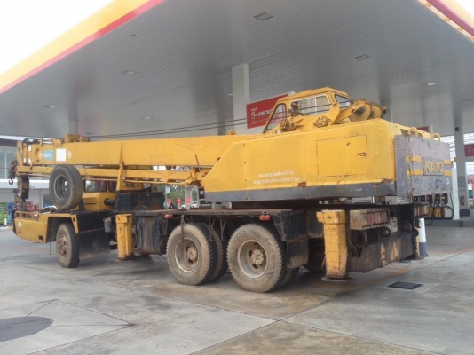 ขายรถเครน Kato ขนาด 20 ตัน มีจิ๊บ ปั๊ม 2 ตอน ขาตรง รถพร้อมใช้งาน เอกสารเล่มทะเบียนพร้อม