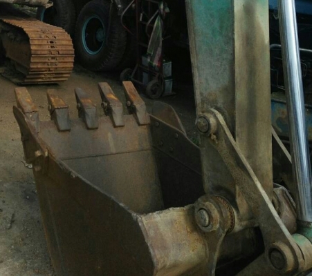 ขาย แล้วครับ แม็คโฮ KOBELCO 120-5 สภาพดีพร้อมใช้ ไฟฟ้าครบ เล่มทะเบียนพร้อม/โอน ขาย แล้วครับ แม็คโฮ KOBELCO 120-5 สภาพดีพร้อมใช้ ไฟฟ้าครบ เล่มทะเบียนพร้อม/โอน