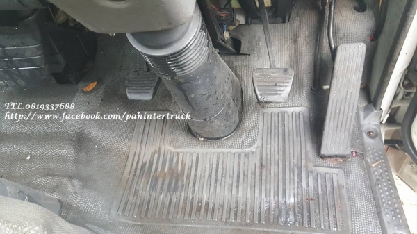 สินค้าเก่านอก*หัวเก๋งรถบรรทุก 4 ล้อใหญ่,6 ล้อเล็ก / CABIN ISUZU NHR-NKR รุ่น:NHR69E(รุ่นยกหัวไม่ได้/มีขาหลัง) ราคาเพียง 38,000 บาท สนใจรีบติดต่อ 0819337688