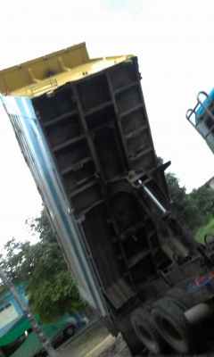 ฝากขาย10ล้อ2เพลาเครื่องEM100พร้อมใช้ราคา600000ต่อรอง