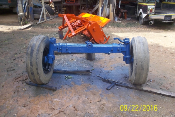 ขายคานหน้ารถไถฟอร์ด  พร้อม ยางกะทะล้อ