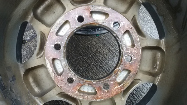 แม็ก Infinity 15 กว้าง 8.5 et 5 สภาพสวยหนา มีรอยนิดหน่อย ไม่คดไม่ดุ้ง 4 วง 5,500 บาท แม็ก Infinity 15 กว้าง 8.5 et 5 สภาพสวยหนา มีรอยนิดหน่อย ไม่คดไม่ดุ้ง 4 วง 5,500 บาท