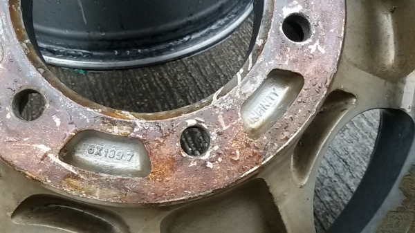 แม็ก Infinity 15 กว้าง 8.5 et 5 สภาพสวยหนา มีรอยนิดหน่อย ไม่คดไม่ดุ้ง 4 วง 5,500 บาท แม็ก Infinity 15 กว้าง 8.5 et 5 สภาพสวยหนา มีรอยนิดหน่อย ไม่คดไม่ดุ้ง 4 วง 5,500 บาท