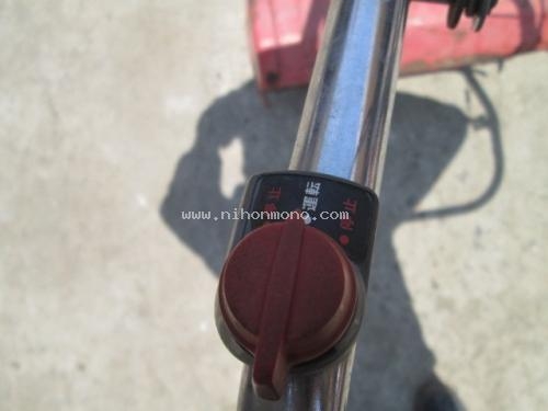 มองหา รถพรวนดินเดินตาม รหัสสินค้า : 80903857 ยี่ห้อ : HONDA รุ่น : FZAV  ติดต่อ Tel.086-8150487 www.nihonmono.com