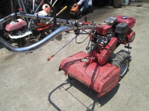 มองหา รถพรวนดินเดินตาม รหัสสินค้า : 80903857 ยี่ห้อ : HONDA รุ่น : FZAV  ติดต่อ Tel.086-8150487 www.nihonmono.com