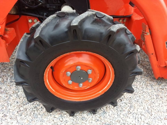 คูโบต้า L3608SP 4 WD ใบมีดดันหน้า ผานหลังใหม่ 5x22 คูโบต้า L3608SP 4 WD ใบมีดดันหน้า ผานหลังใหม่ 5x22