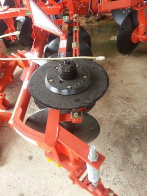 คูโบต้า L3608SP 4 WD ใบมีดดันหน้า ผานหลังใหม่ 5x22 คูโบต้า L3608SP 4 WD ใบมีดดันหน้า ผานหลังใหม่ 5x22