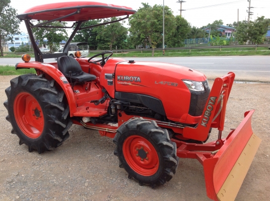 ขาย L4708 4WD ใบดันหน้า ผานหลัง พร้อมเล่ม