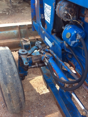 ขาย FORD77 เครื่องT5 ใบดันหน้า ผานหลัง