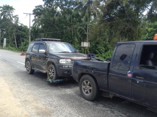 บริการรถยก  087-025543 อาติฟ รถยก บริการ ย้ายรถทุกชนิด  รถยกจังหวัด ยะลา และ เขตภาคใต้