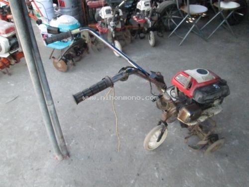 มองหา เครื่องพรวนดิน รหัสสินค้า：80802255 ยี่ห้อ : HONDA รุ่น : F200 ติดต่อ Tel.086-8150487 www.nihonmono.com