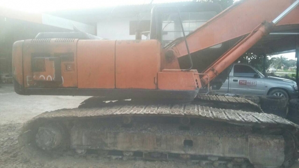 รถขุด ฮืตาชิ 200-2 เอกสารซื้อขาย เครื่องฟิตใหม่ รถขุด ฮืตาชิ 200-2 เอกสารซื้อขาย เครื่องฟิตใหม่