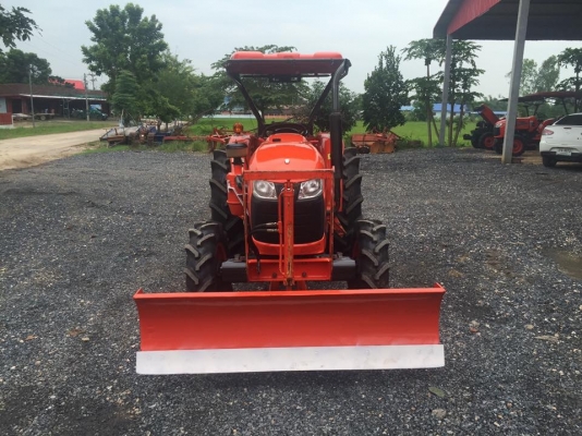 ขายรถไถคูโบต้า L47084WD2เพลา ใช้งาน 900 ชม. ทุกระบบสมบูรณ์ พร้อมอุปกรณ์ครบชุด ราคา 398,000 บาท สนใจติดต่อ 081-9136451 หรือ ขอดูรูปเพิ่มเติมทาง line:bow6451 ค่ะ  ดูสินค้าเพิ่มเติมได้ที่นี่ sompongs.truck2hand.com