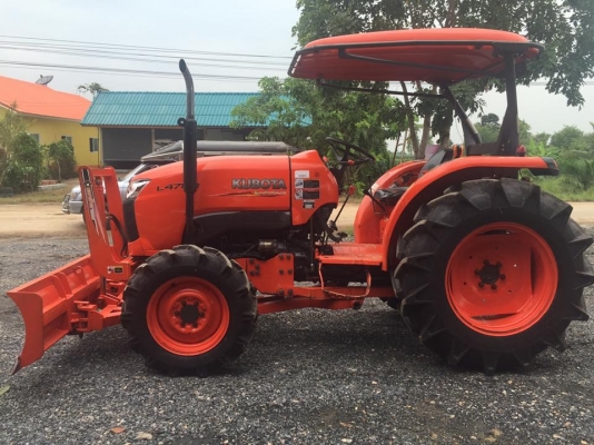 ขายรถไถคูโบต้า L47084WD2เพลา ใช้งาน 900 ชม. ทุกระบบสมบูรณ์ พร้อมอุปกรณ์ครบชุด ราคา 398,000 บาท สนใจติดต่อ 081-9136451 หรือ ขอดูรูปเพิ่มเติมทาง line:bow6451 ค่ะ  ดูสินค้าเพิ่มเติมได้ที่นี่ sompongs.truck2hand.com
