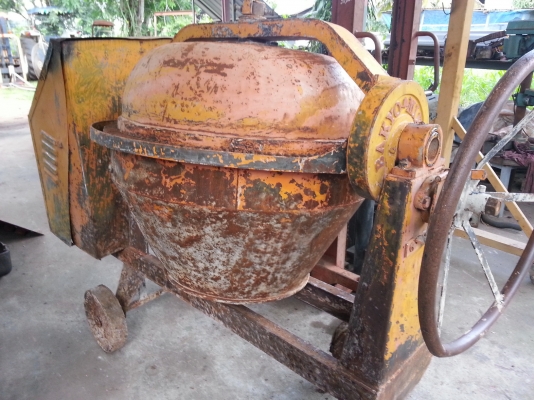 โม่ปูนพร้อมมอเตอร์ 3 แรง