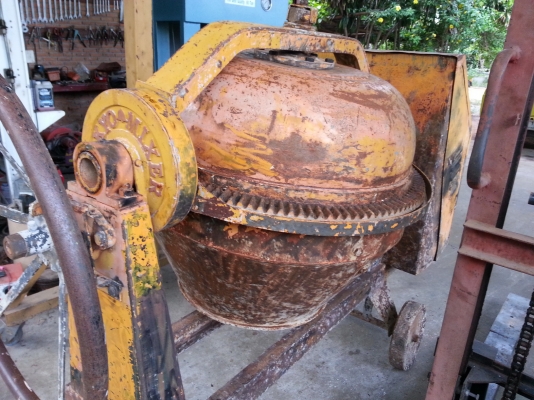 โม่ปูนพร้อมมอเตอร์ 3 แรง โม่ปูนพร้อมมอเตอร์ 3 แรง