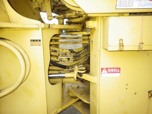 KOMATSU WA300-1 ซีเรียล 30,000 ญี่ปุ่นแท้ โทร.090-986-2521 อ๊อบ