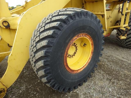 KOMATSU WA300-1 ซีเรียล 30,000 ญี่ปุ่นแท้ โทร.090-986-2521 อ๊อบ
