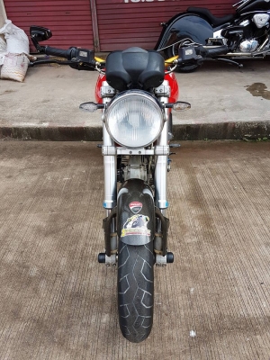 ขายคับ DUCATI M400 ปี2001 พึงเก็บงานสีมาใหม่ ท่อคู่แต่ง แฮนด์แต่ง บังโคลนหน้าหลังเคฟล่า กระจกปลายแฮนด์ ครอบท้าย อินวอยส์ สรรพสามิตร ราคา 85000 บาท ส่งได้ทั่วไทยคับ สนใจติดต่อ 081-0578282 FACEBOOK ชาญณรงค์ ป๊อป ชัยอมฤต ไอดีไลน์ POPBIGBIKESAKON คับ สนใจรถสว