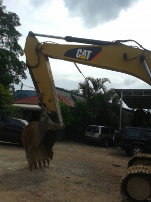 ขายแม็คโค.CAD. 320. D. กนะบอกดำ รถสวย. พร้อมใช้ เอกสารเล่มทะเบียน ขายแม็คโค.CAD. 320. D. กนะบอกดำ รถสวย. พร้อมใช้ เอกสารเล่มทะเบียน