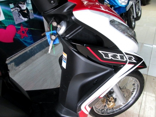 MIO 125 i สีขาวแดง ลาย RR ลายใหม่ล่าสุดโฉมปัจจุบัญ ปี59 รถสวย ไมล์น้อย แถม 4 รายการ 30900