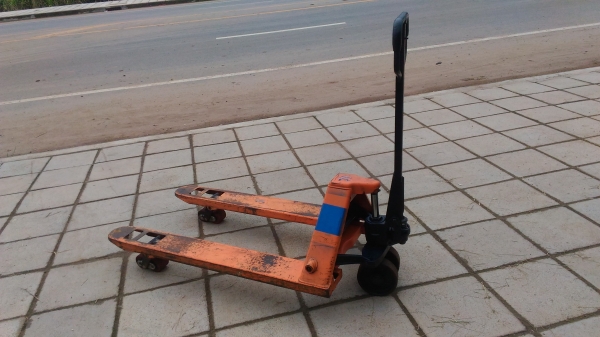 รถลากพาเลท แฮนด์ลิฟท์