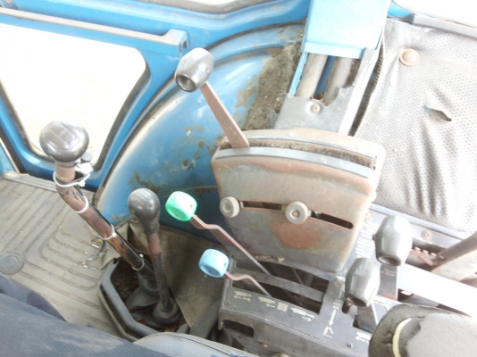 ขาย Ford6610 รถนำเข้า ไม่เคยใช้ในไทย 360000  084-5424150