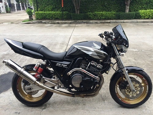 ขาย cb400 ปี 93 สวยๆ เอกสาร สรรพสามิต 52000