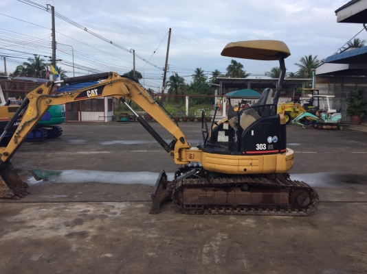 รถขุด CAT303 CR (Rega) มือสองนำเข้าจากญี่ปุ่น สภาพพร้อมใช้งาน