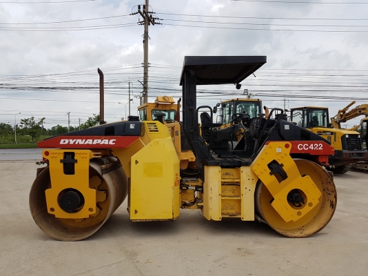 ขายรถบดอัดสั่นสะเทือน 10 ตัน DYNAPAC CC422 นำเข้าจากประเทศอเมริกา สภาพสวย ไม่เคยใช้งานในไทย ขายรถบดอัดสั่นสะเทือน 10 ตัน DYNAPAC CC422 นำเข้าจากประเทศอเมริกา สภาพสวย ไม่เคยใช้งานในไทย