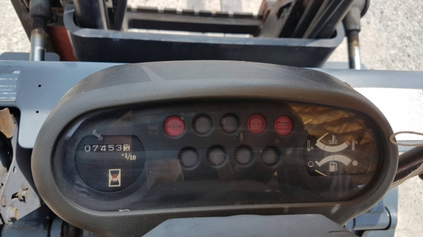 ขายด่วนรถยก TOYOTA 6FG15ยก1.5ตันเสาสูง3เมตรยางตันหน้าหลังรถนอกนำเข้ายังไม่เคยใช้งานในเมืองไทยเลย=รุ่นใหม่ขายถูกๆๆ