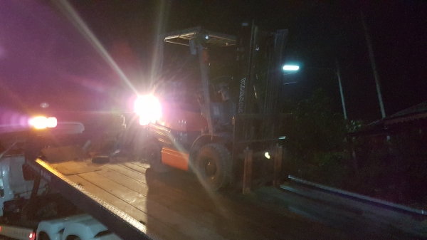 ขายด่วนรถยก TOYOTA 6FG15ยก1.5ตันเสาสูง3เมตรยางตันหน้าหลังรถนอกนำเข้ายังไม่เคยใช้งานในเมืองไทยเลย=รุ่นใหม่ขายถูกๆๆ