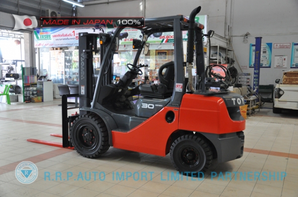 รถโฟล์คลิฟท์พร้อมขาย TOYOTA รุ่น 8FG30-31249  ราคา 435,000 บาท นำเข้าจากประเทศญี่ปุ่น 100\% ไม่เคยใช้งานในไทย