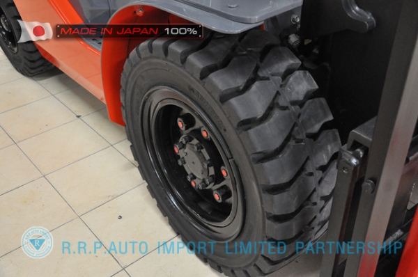 รถโฟล์คลิฟท์พร้อมขาย TOYOTA รุ่น 8FG30-31249  ราคา 435,000 บาท นำเข้าจากประเทศญี่ปุ่น 100\% ไม่เคยใช้งานในไทย